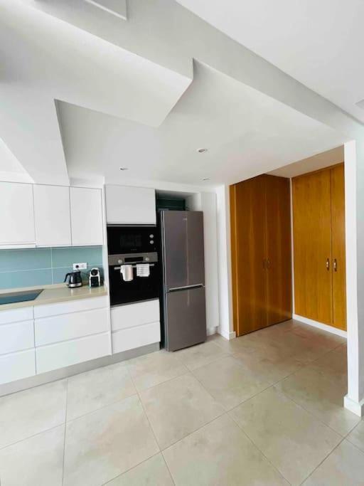 Attic Apartment In Old Town 데니아 외부 사진