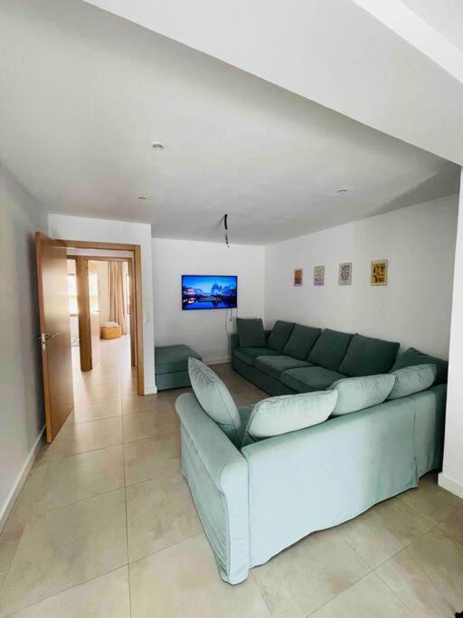Attic Apartment In Old Town 데니아 외부 사진
