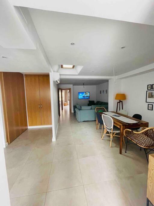 Attic Apartment In Old Town 데니아 외부 사진